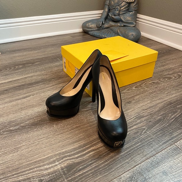 FENDI platform “Fendista” black heels size 37.5 💥 - Picture 3 of 7